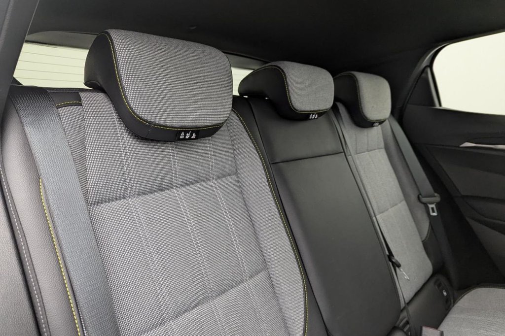 Used Renault Megane E Tech 2022 for sale - 77212193: Photo 19