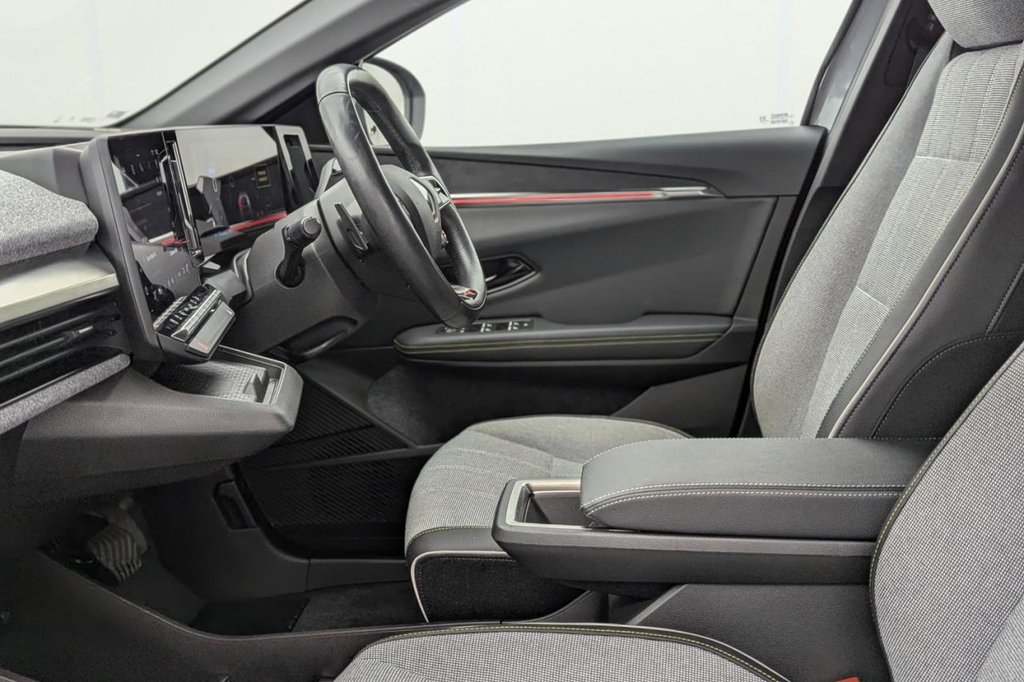 Used Renault Megane E Tech 2022 for sale - 77212193: Photo 24