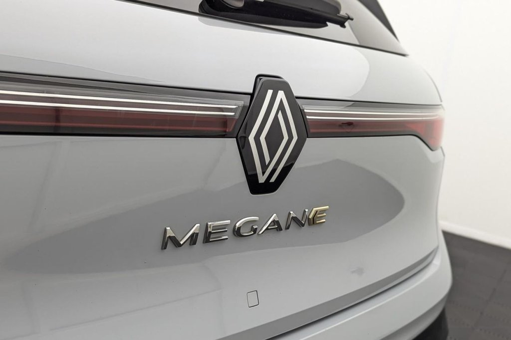 Used Renault Megane E Tech 2022 for sale - 77212193: Photo 49