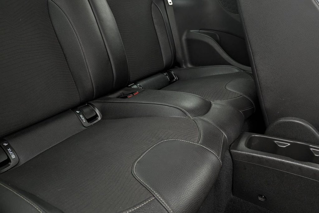 Used Vauxhall ADAM 2016 for sale - 77780725: Photo 16