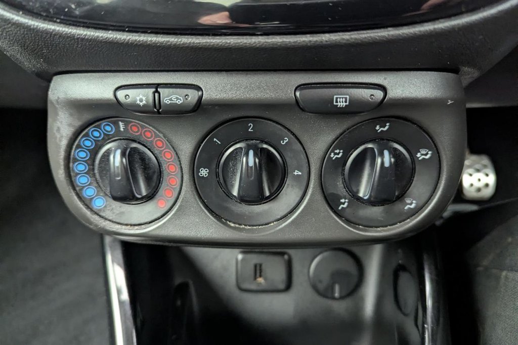 Used Vauxhall ADAM 2016 for sale - 77780725: Photo 31