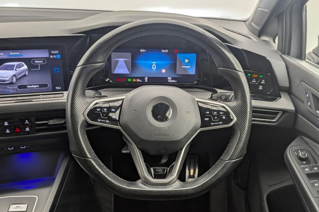 Used Volkswagen Golf 2021 for sale - 77342084: Photo 32