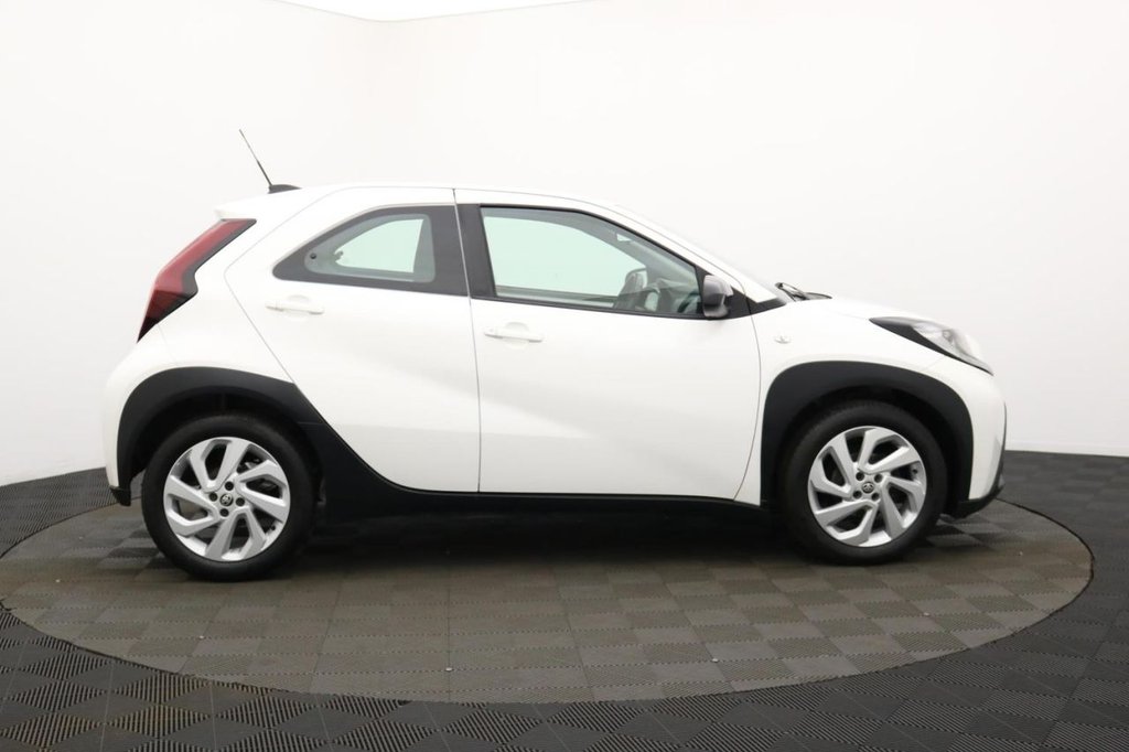 Used Toyota Aygo X 2023 for sale - 77967669: Photo 2