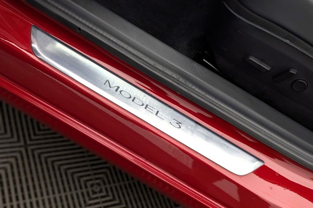 Used Tesla Model 3 2020 for sale - 77583605: Photo 31