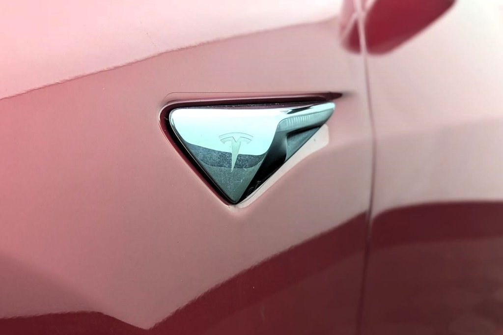 Used Tesla Model 3 2020 for sale - 77583605: Photo 40