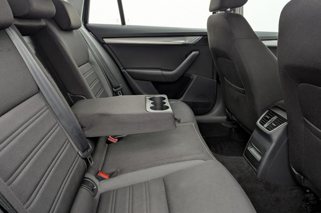 Used Skoda Octavia 2018 for sale - 77212252: Photo 15