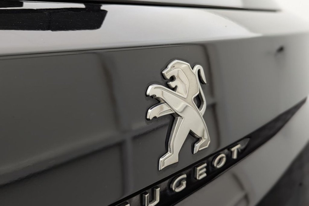 Used Peugeot 3008 2020 for sale - 77212235: Photo 41