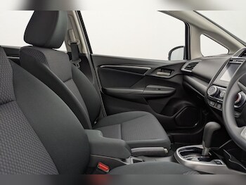 Used Honda Jazz 2019 for sale - 77212239: Photo