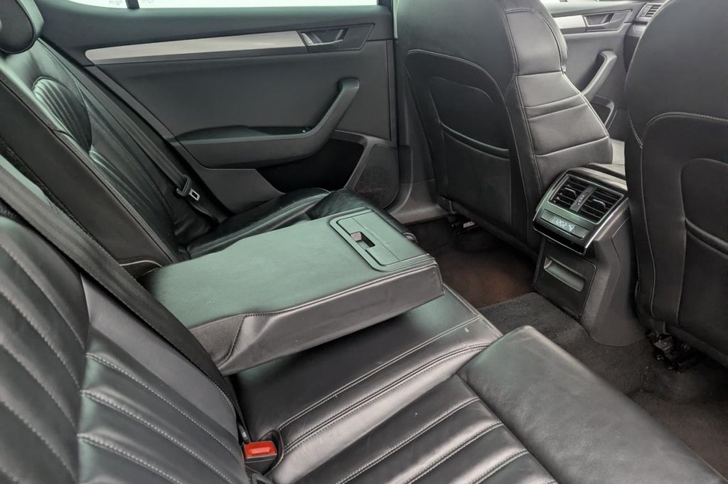 Used Skoda Superb 2019 for sale - 77302350: Photo 18