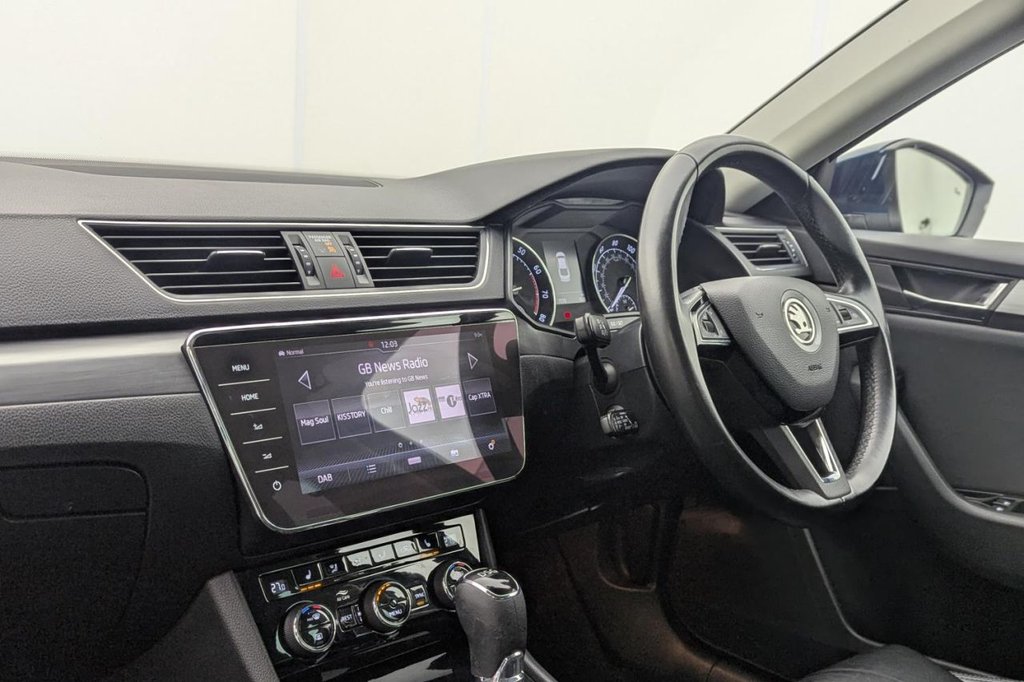 Used Skoda Superb 2019 for sale - 77302350: Photo 27