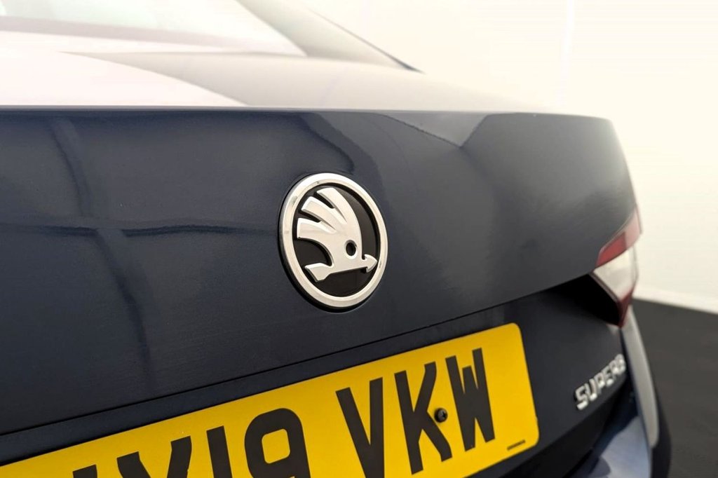 Used Skoda Superb 2019 for sale - 77302350: Photo 45