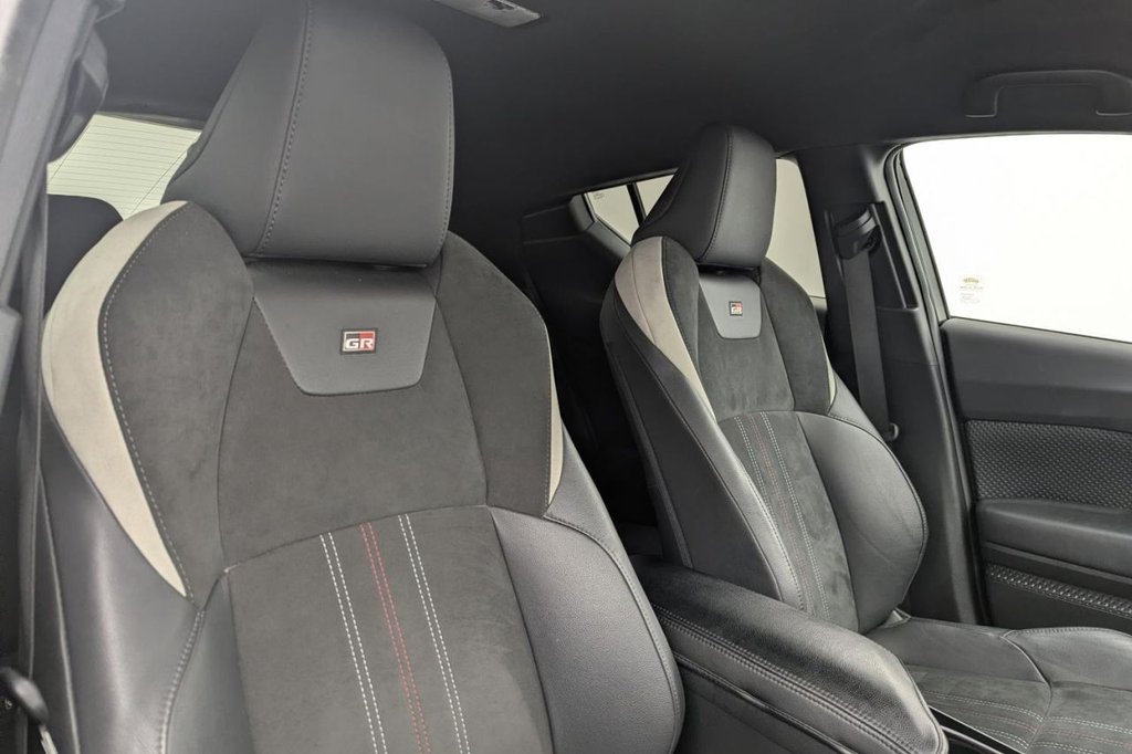 Used Toyota C-HR 2022 for sale - 77879961: Photo 15