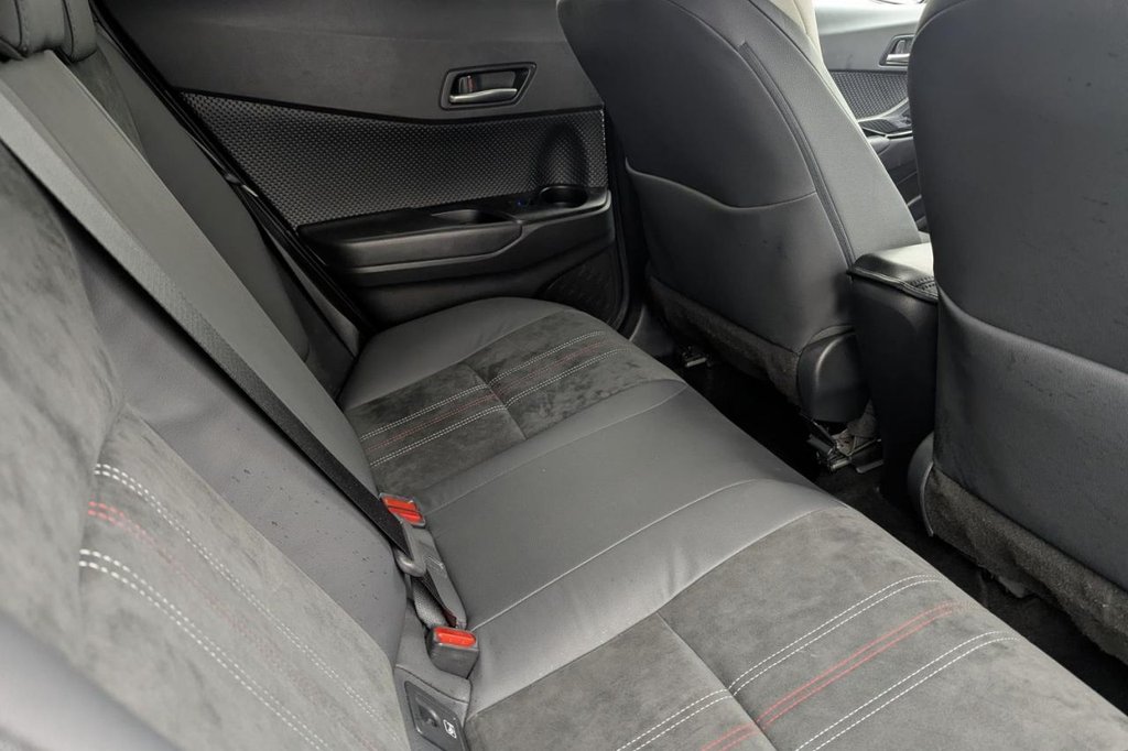 Used Toyota C-HR 2022 for sale - 77879961: Photo 18