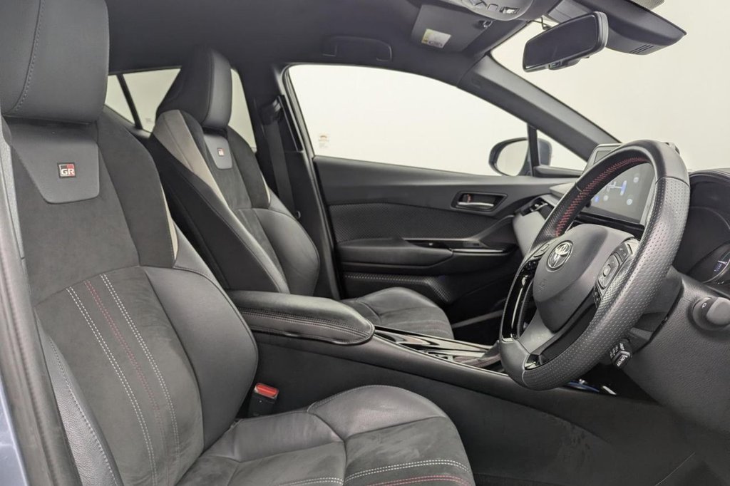 Used Toyota C-HR 2022 for sale - 77879961: Photo 3