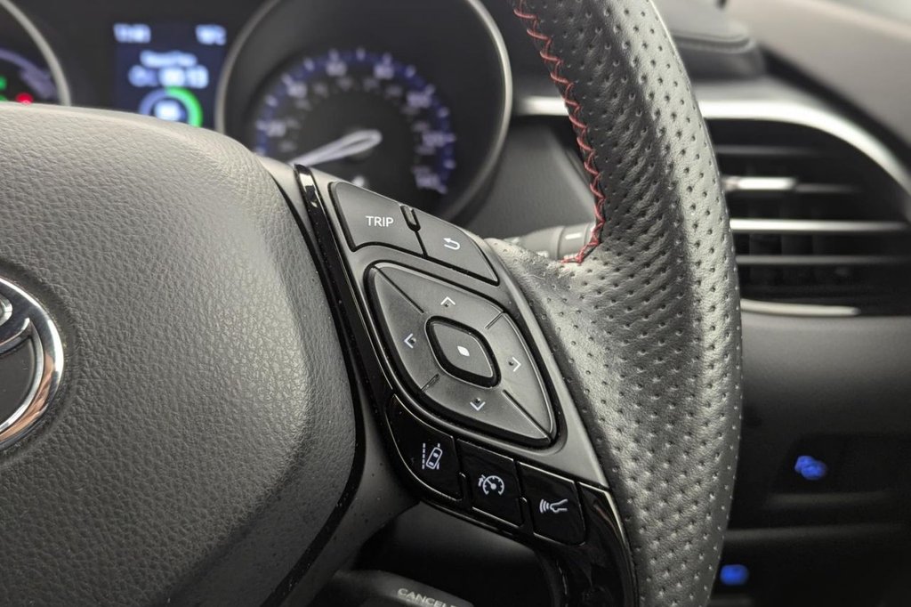 Used Toyota C-HR 2022 for sale - 77879961: Photo 37