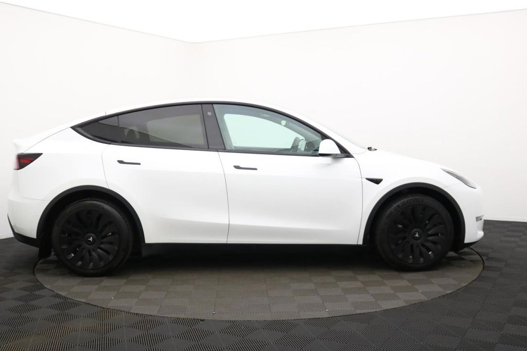Used Tesla Model Y 2022 for sale - 77780028: Photo 2