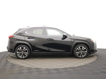 Used Lexus UX 2019 for sale - 77227506: Photo