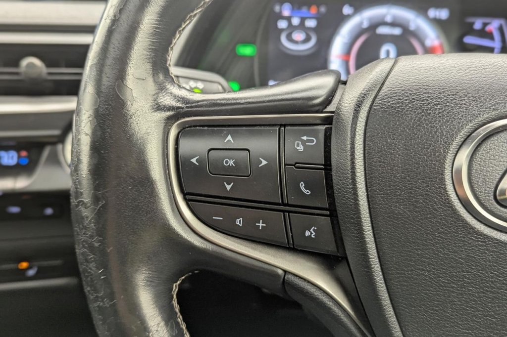 Used Lexus UX 2019 for sale - 77227506: Photo 33