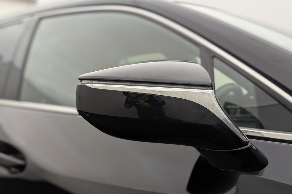 Used Lexus UX 2019 for sale - 77227506: Photo 40