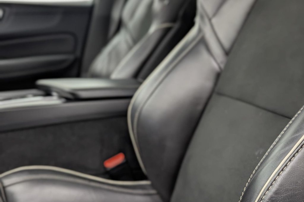 Used Volvo XC60 2019 for sale - 77952267: Photo 31