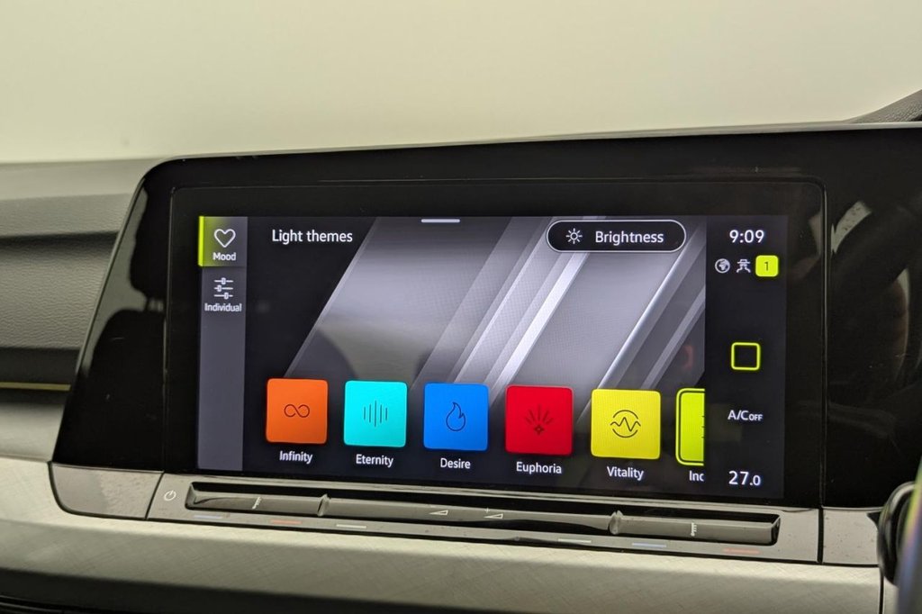 Used Volkswagen Golf 2023 for sale - 77437374: Photo 23