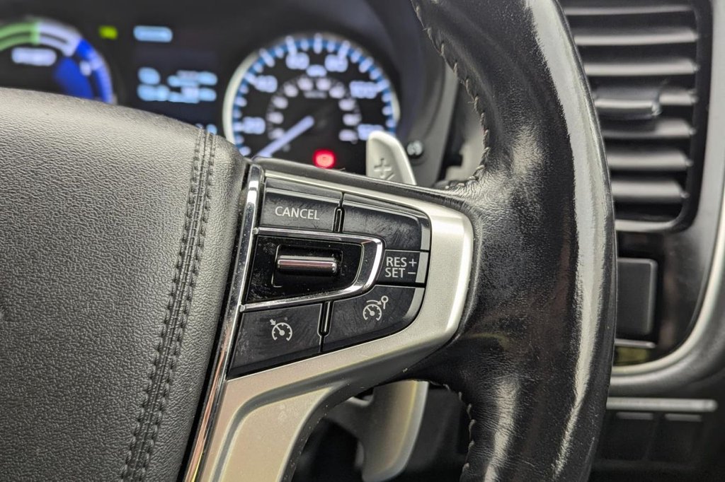 Used Mitsubishi Outlander 2018 for sale - 77879647: Photo 36