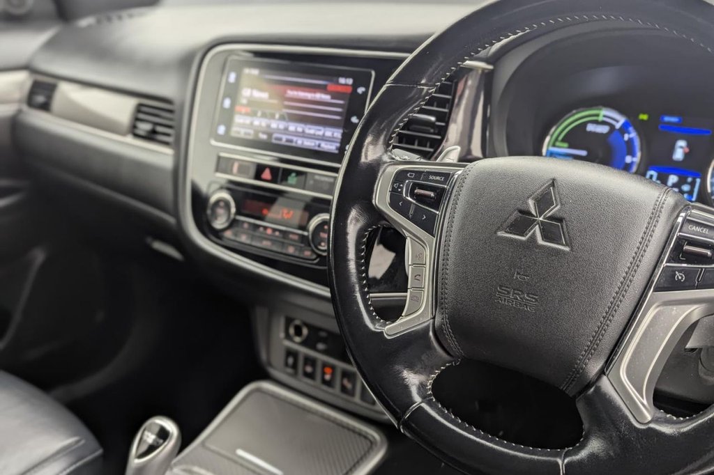 Used Mitsubishi Outlander 2018 for sale - 77879647: Photo 38