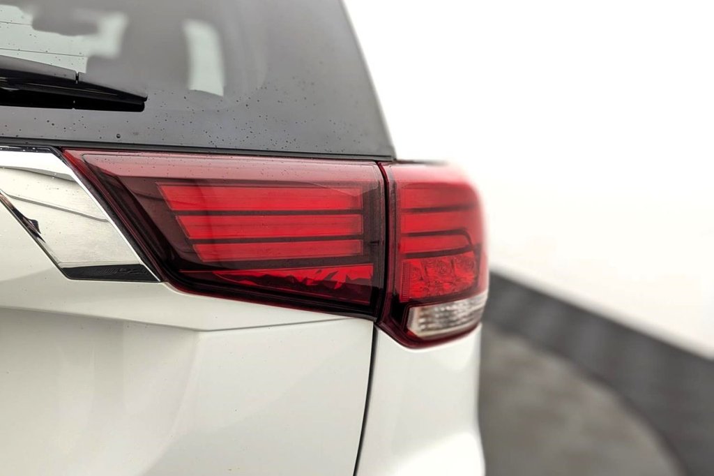 Used Mitsubishi Outlander 2018 for sale - 77879647: Photo 43