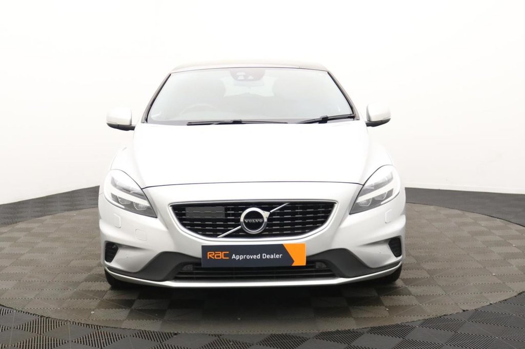Used Volvo V40 2018 for sale - 77667591: Photo 10
