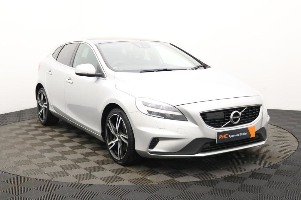 Used Volvo V40 2018 for sale - 77667591: Photo 11