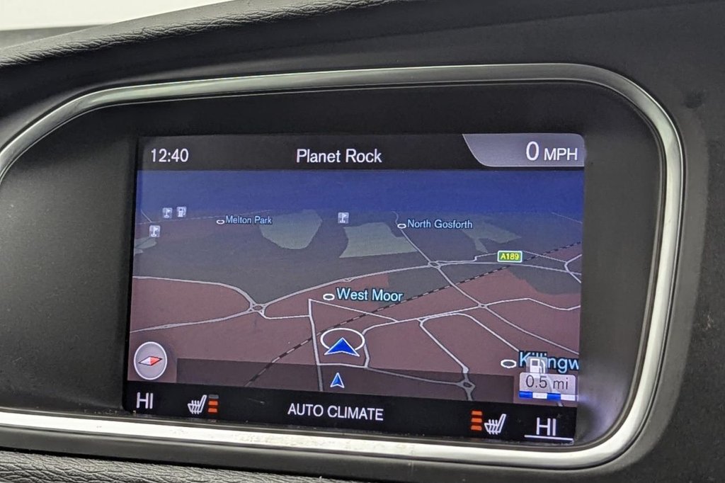 Used Volvo V40 2018 for sale - 77667591: Photo 13