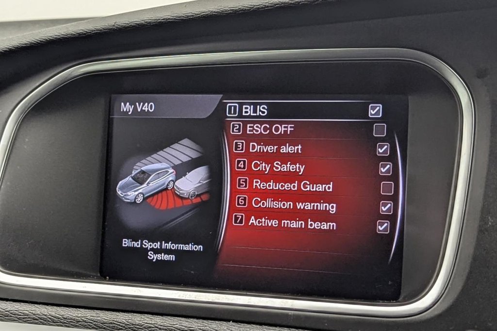 Used Volvo V40 2018 for sale - 77667591: Photo 28