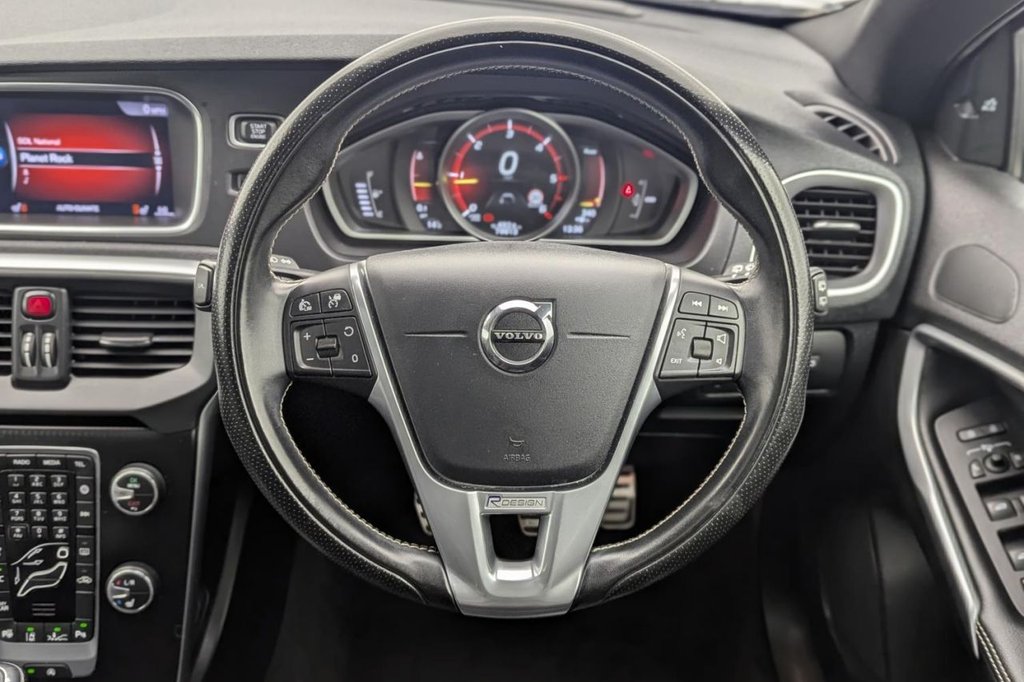 Used Volvo V40 2018 for sale - 77667591: Photo 33