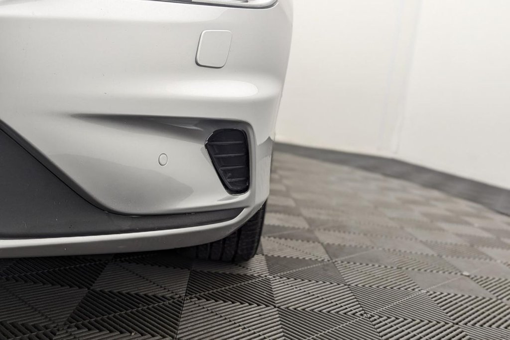 Used Volvo V40 2018 for sale - 77667591: Photo 46