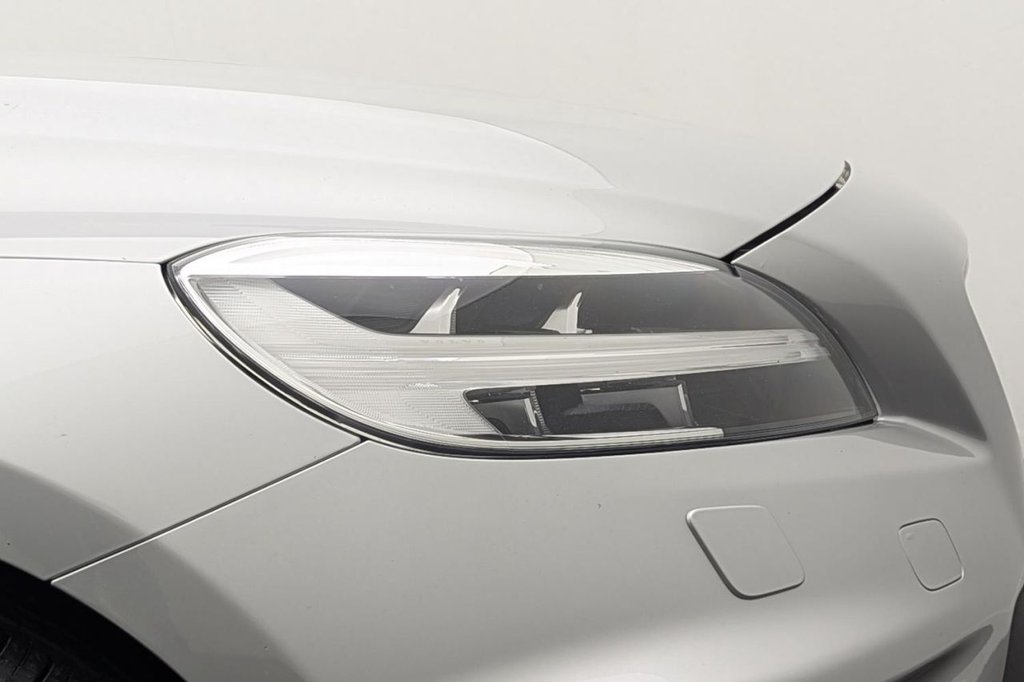 Used Volvo V40 2018 for sale - 77667591: Photo 50