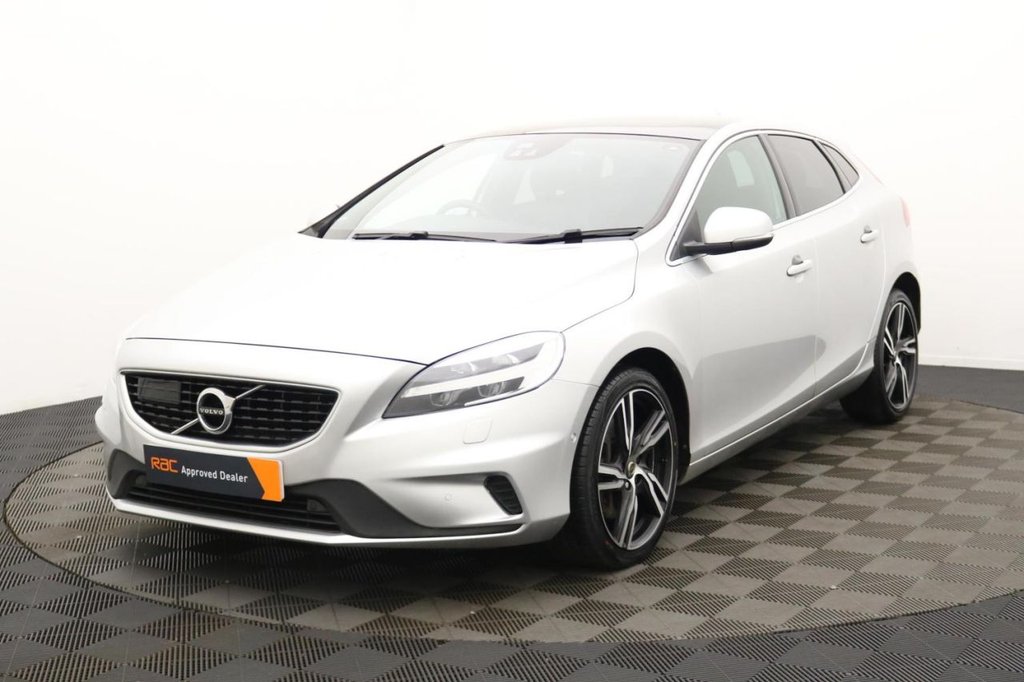 Used Volvo V40 2018 for sale - 77667591: Photo 9