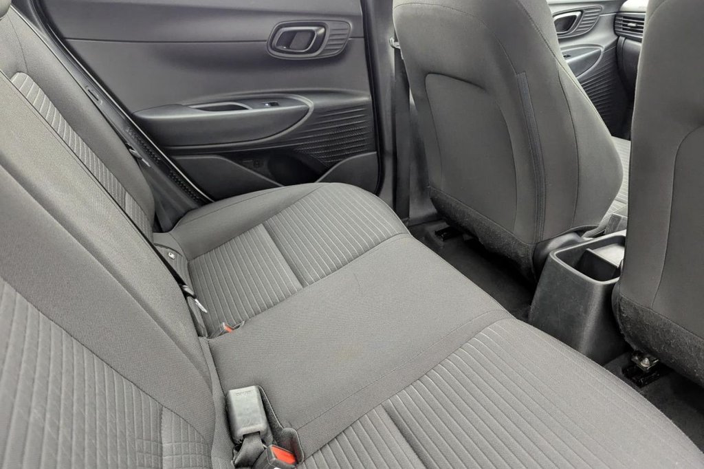 Used Hyundai i20 2021 for sale - 77212222: Photo 14