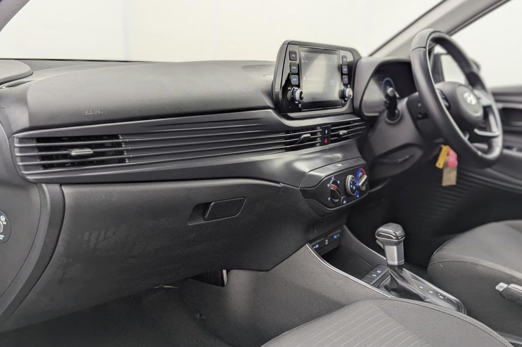 Used Hyundai i20 2021 for sale - 77212222: Photo 19