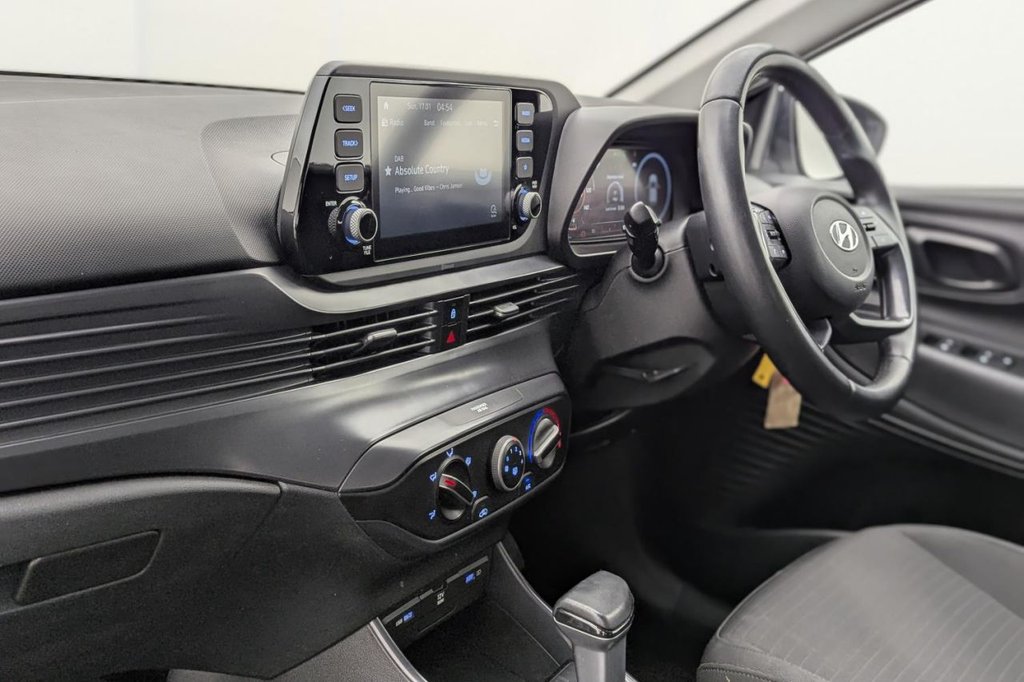 Used Hyundai i20 2021 for sale - 77212222: Photo 21