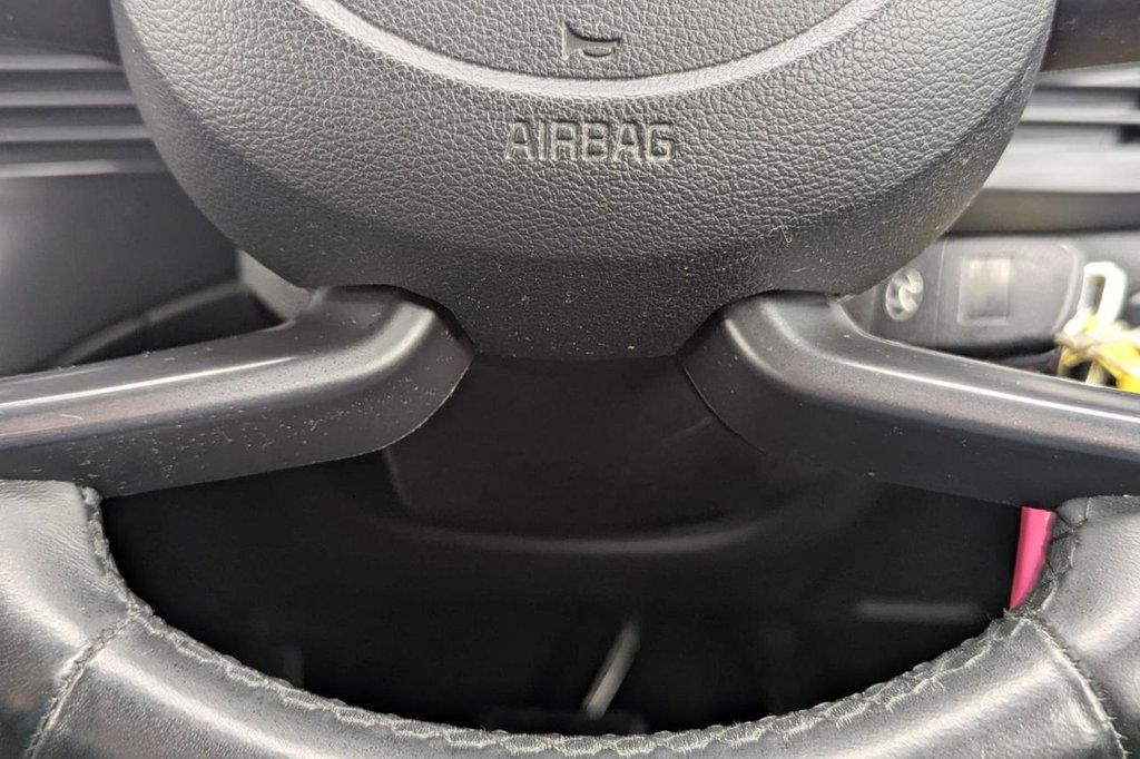 Used Hyundai i20 2021 for sale - 77212222: Photo 31