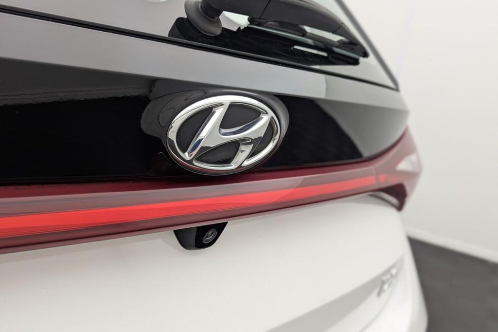 Used Hyundai i20 2021 for sale - 77212222: Photo 45