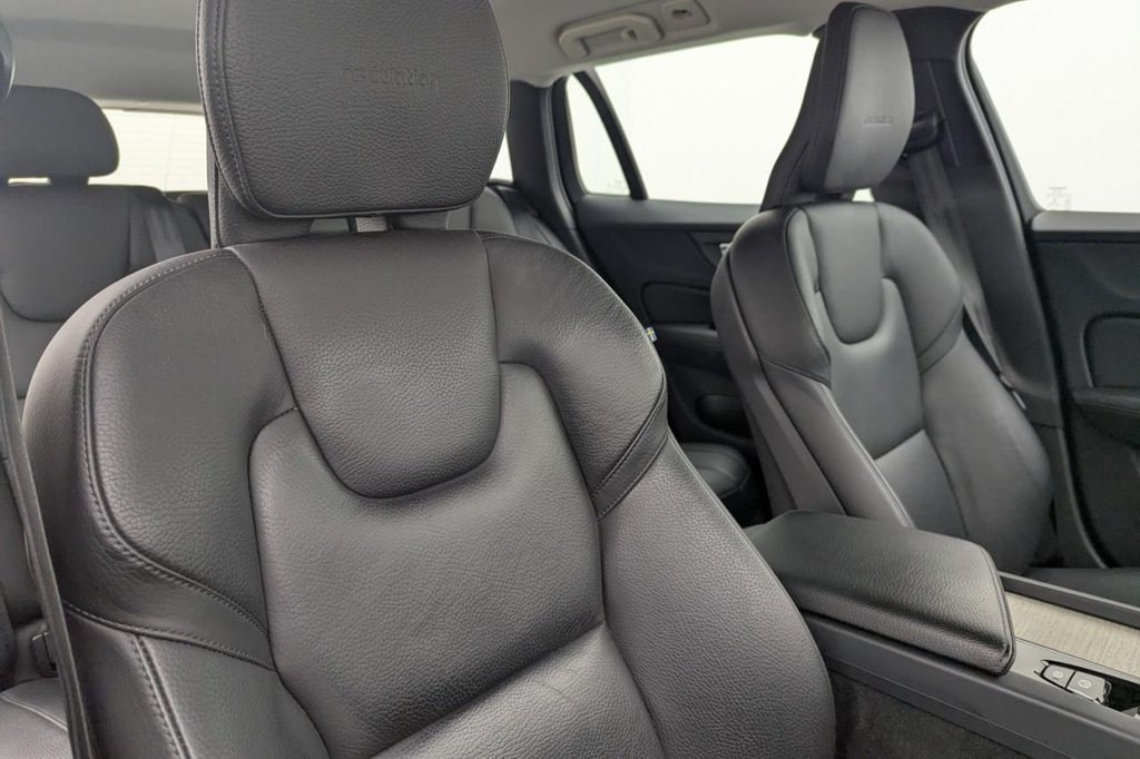 Used Volvo V60 2018 for sale - 77287821: Photo 15