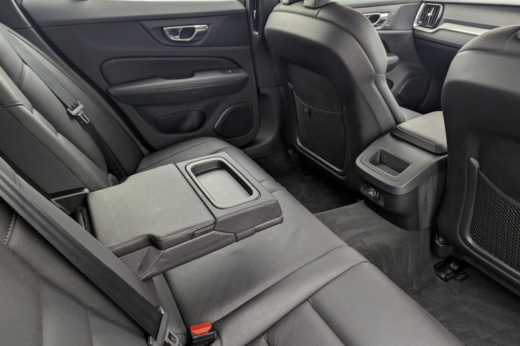 Used Volvo V60 2018 for sale - 77287821: Photo 18