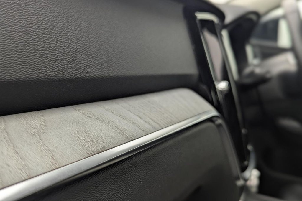 Used Volvo V60 2018 for sale - 77287821: Photo 24