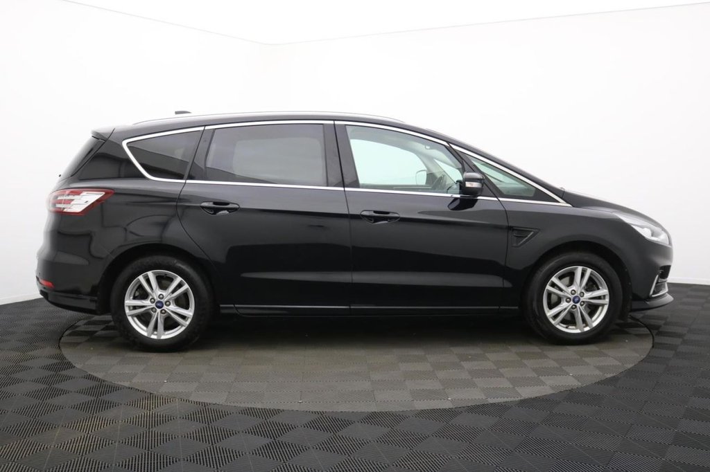 Used Ford S-Max 2023 for sale - 77212358: Photo 2