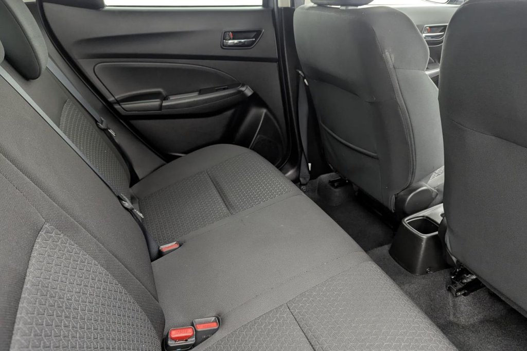 Used Suzuki Swift 2022 for sale - 77798143: Photo 17