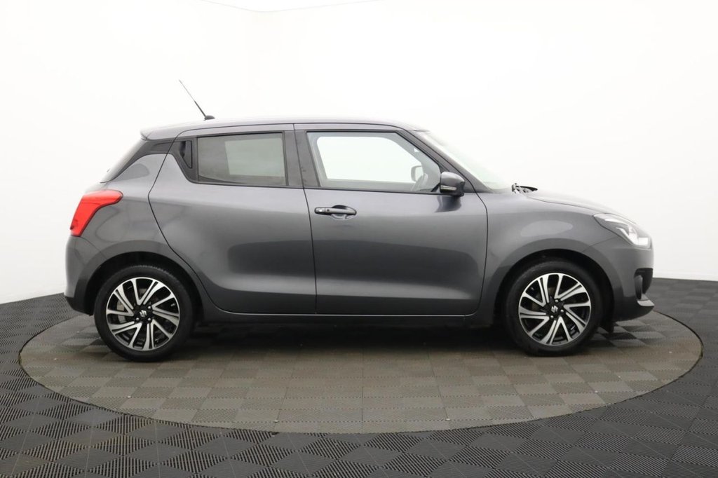 Used Suzuki Swift 2022 for sale - 77798143: Photo 2