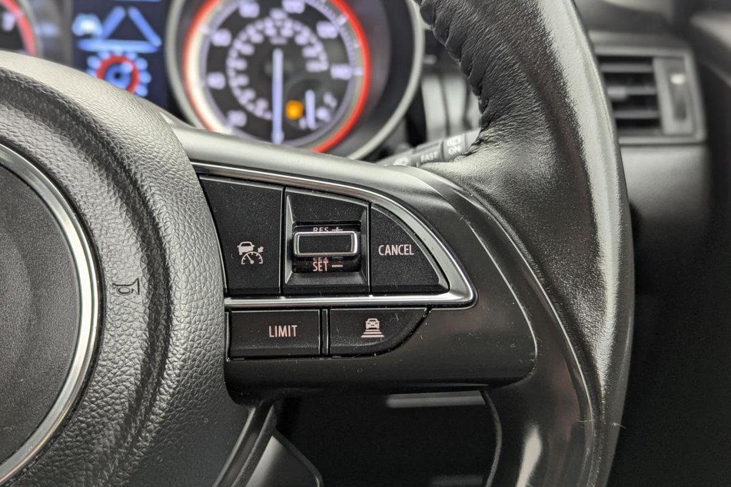 Used Suzuki Swift 2022 for sale - 77798143: Photo 33