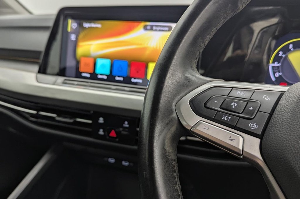 Used Volkswagen Golf 2022 for sale - 77211953: Photo 22