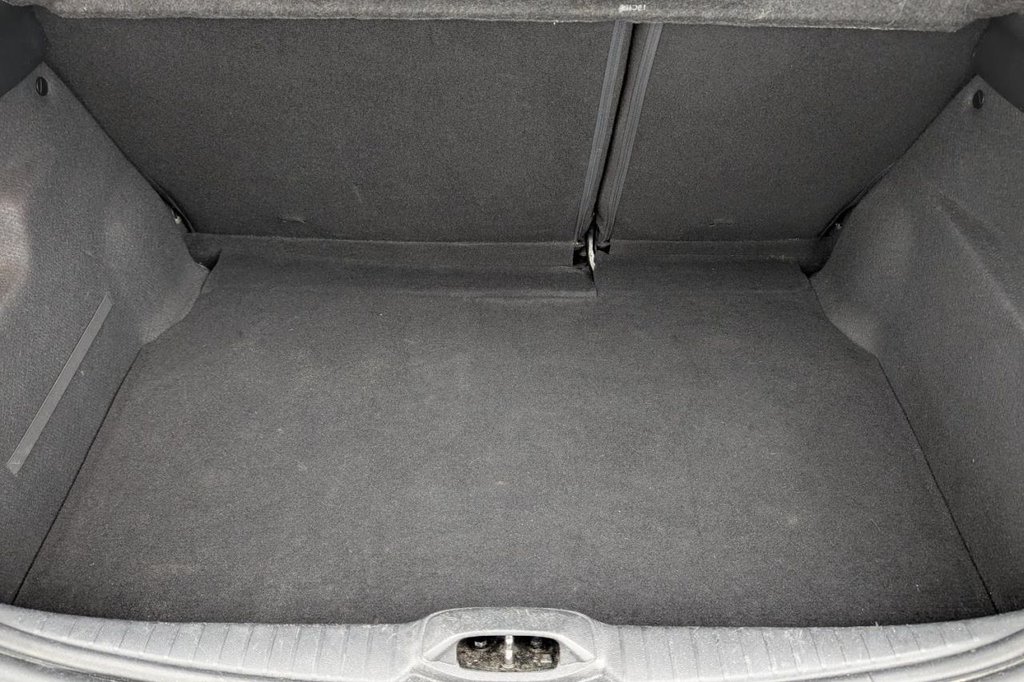 Used Peugeot 208 2012 for sale - 77212277: Photo 18